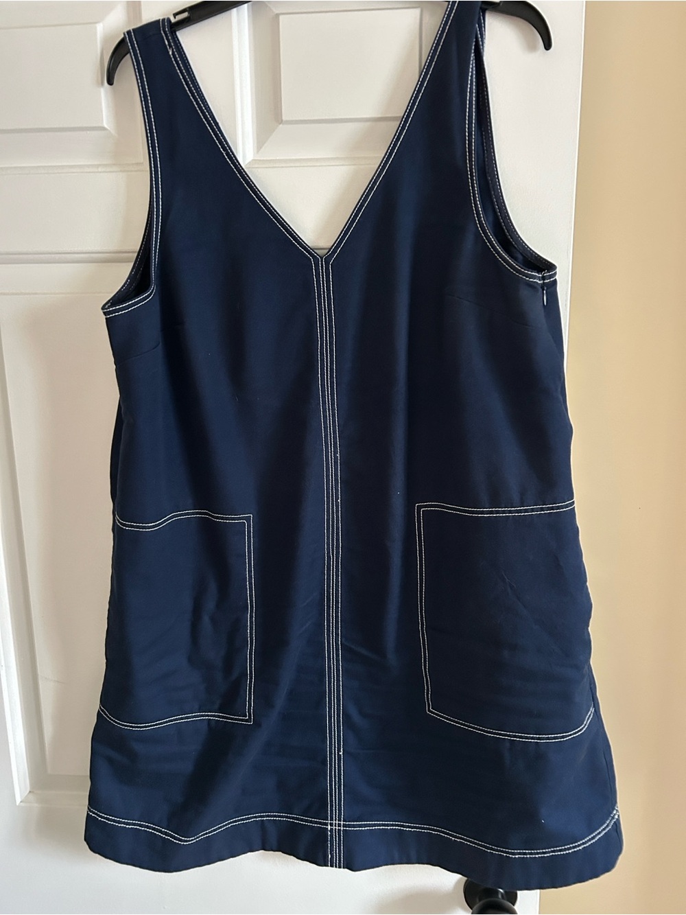 LOFT Navy V-Neck jumper with white stitching - size 14
